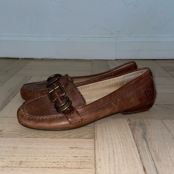 Frye Janet Ring Leather Driving Loafer Moccasins - Picture 2 of 7